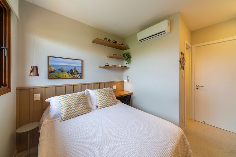 Refined and Sophisticated Village in Itacimirim