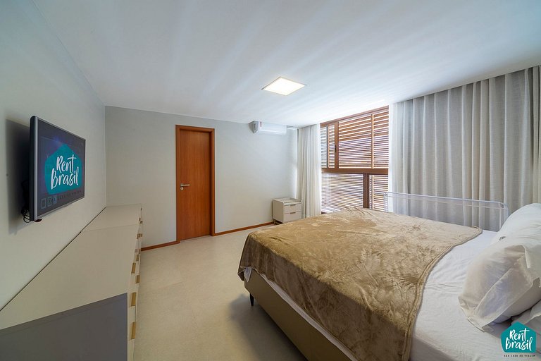 Luxurious house with 5 suites in Sauípe