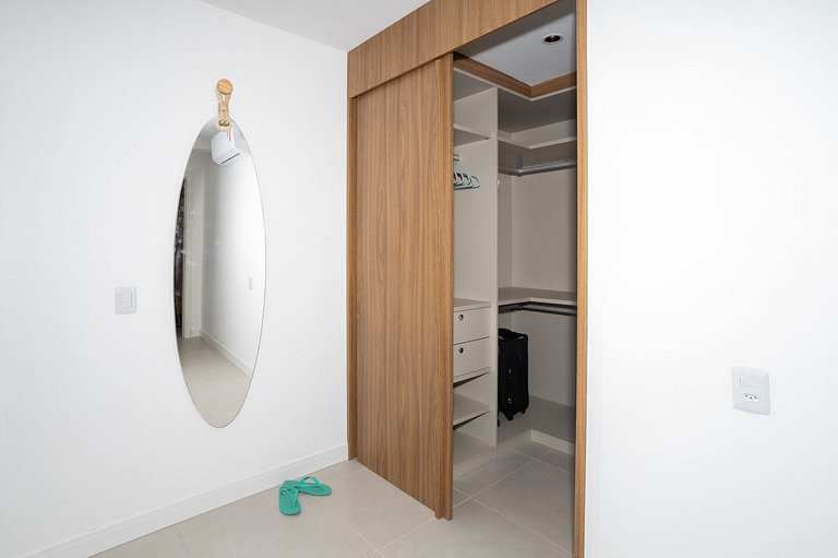 Quinta dos Lagos Praia Itacimirim - B101