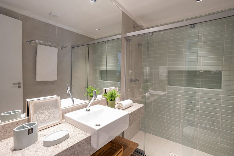 Quinta dos Lagos Praia Itacimirim - B101