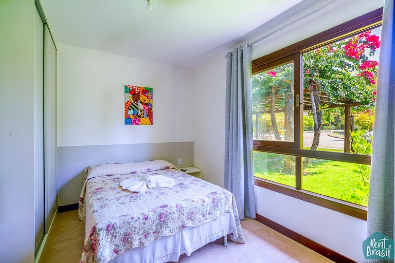 Splendid House with Pool in Imbassaí