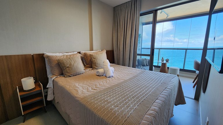 Lindo Apto 1610 quarto e sala em Ondina | Beach Class